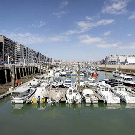 Centrally Located Beachnest By Interhome